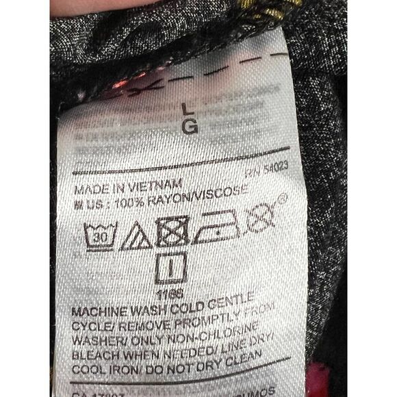 OLD NAVY CASUAL ROSE FLORAL CLASSIC EVERYDAY WORK WEAR FLOWY BLOUSE SIZE LARGE - Picture 3 of 3